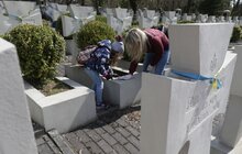 Фото 5: У всіх районах Львова триває прибирання до Великодніх свят