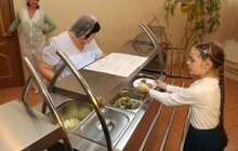 Фото 6: Вперше реалізується пілотний проект «Обід на вибір»