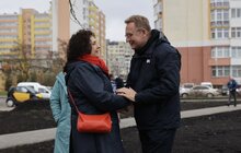 Фото 19: Представники Польщі і Великої Британії відвідали найбільше модульне містечко у Львові, яке звели за кошти цих країн
