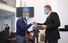 Фото 2: За титул Чемпіона України волейбольна команда «Барком-Кажани» отримала від міста 100 тисяч гривень