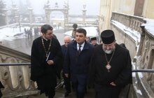 Фото 2: Прем’єр-міністр України свій візит до Львова розпочав із відвідин Собору святого Юра