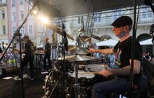 Фото 2: У Львові «Всьо чотко» — на пл. Ринок виступають Брати Гадюкіни