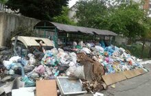Фото 44: У місті 265 майданчиків, де ситуація з вивезенням сміття критична 