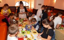 Фото 2: З нагоди Дня Батька, діти з потребуючих і сімей учасників АТО вчились мистецтву кулінарії