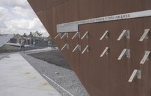 Фото 2: Будівництво першої частини Меморіалу пам’яті Героїв Небесної Сотні на стадії завершення