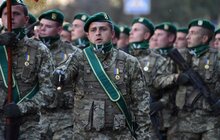 Фото 13: Вулицями міста пройшов «Марш захисників України»