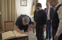 Фото 8: До Львова прибув голлівудський актор Том Круз