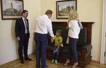 Фото 1: Мер Львова подякував маленькому львів’янину, який врятував товариша на Хмельниччині