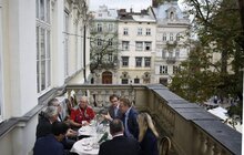 Фото 5: Міський голова та президент Всесвітньої федерації стрільби з лука обговорили розвиток цього виду спорту у Львові