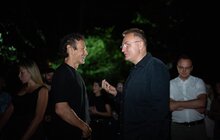 Фото 3: «Формула Пам’яті»: у парку Франка представили світлову артінсталяцію на честь Івана Вакарчука (фото/відео)