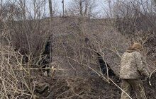 Фото 6: Вплети ювілейну стрічку: волонтери кличуть львів’ян плести маскувальні сітки