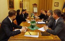 Фото 2: Зустріч з Надзвичайним і Повноважним Послом Республіки Корея в Україні Кім Ин-Цжун