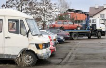 Фото 31: Найближчим часом із вулиць Львова заберуть ще 20 занедбаних авто