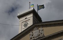 Фото 3: У Львові над вежею Ратуші урочисто підняли національний прапор (відео)