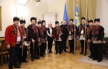 Фото 10: До Львова з колядою завітали гуцули з Криворівні