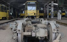 Фото 14: Швейцарія безоплатно передасть Львову 11 трамваїв: сьогодні у мерії підписали угоду