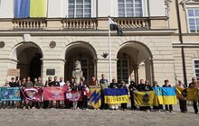 Фото 8: У Львові вперше підняли Прапор Надії в пам’ять про зниклих безвісти захисників (відео)