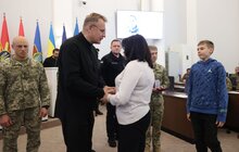 Фото 8: До Дня Героїв у Львові 30 захисників посмертно нагородили «Почесним знаком Святого Юрія» (фото/відео)