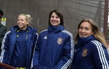 Фото 8: Національна жіноча збірна України з футболу відвідала учасників АТО у військовому госпіталі у Львові