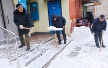 Фото 10: Працівники Львівської мерії долучились до прибирання міста від снігу