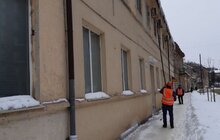 Фото 16: Снігоприбиральна техніка працює на вулицях міста: чистять вулиці від снігу і ліквідовують нависання бурульок