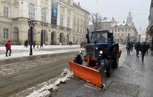 Фото 82: Впродовж дня снігоприбиральна техніка працюватиме в робочому режимі