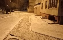 Фото 60: Для посипання доріг від ожеледиці минулої доби використано 513 м3 піскосуміші та 212 м3 солі