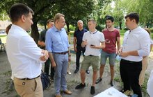 Фото 3: Біля церкви св. Йосафата триває облаштування скверу з новими вуличними меблями та майданчиками
