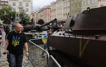 Фото 10: Виставка зруйнованої російської техніки стоятиме у центрі Львова до кінця літа