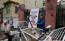 Фото 3: У Львові відбулась акція «Російське консульство – пам'ятник мародерству»