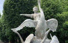 Фото 1: У Стрийському парку завершують реставрувати скульптуру фонтану «Івасик-Телесик»