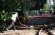 Фото 5: У парку ім. Івана Франка продовжують облаштовувати другу за важливістю доріжку за унікальною методикою