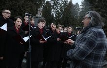 Фото 14: На Личаківському кладовищі у Львові вшанували пам'ять Героїв Небесної Сотні