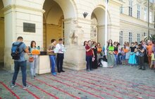 Фото 2: На пл. Ринок відбулась мистецька акція на підтримку Олега Сенцова та політв’язнів Кремля
