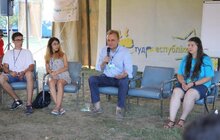 Фото 1: Мер Львова привітав учасників Міжнародної програми «Студентська республіка»