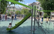 Фото 7: У Львові у співпраці з підприємцями облаштували новий сучасний дитячий майданчик