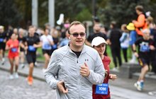 Фото 9: У Львові відбувся благодійний забіг «Meest Run the World — 2026»: для військових зібрали 250 тис. грн (фото)