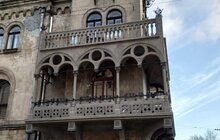 Фото 6: Відреставровано наріжний балкон у будинку на вул. Генерала Чупринки, 50−52: з міського бюджету на роботи виділено більше 1,5 млн грн