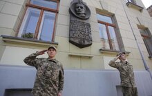 Фото 5: На пр. Свободи відбулося урочисте проходження з нагоди Дня Героїв