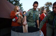 Фото 13: На Меморіалі Героїв Небесної Сотні у Львові співали стрілецькі та повстанські пісні