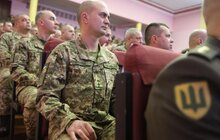 Фото 3: Андрій Садовий привітав військовослужбовців з Днем Збройних Сил України та вручив їм відзнаки