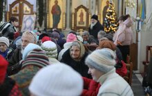 Фото 19: На Різдво у Львові організували святковий обід для найбільш потребуючих