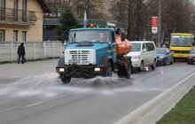 Фото 19: Сьогодні на вулицях Львова працюють порохотяги і водовозки: миють дороги і тротуари