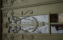 Фото 5: На Підзамчі відреставрували сецесійну металеву браму