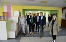 Фото 1: З листопада учні школи № 29 у Винниках зможуть займатись плаванням у відремонтованому басейні