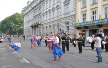 Фото 19: Урочиста церемонія підняття Державного Прапора України