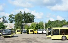 Фото 3: «На сьогодні всі нові машини, які придбані за рахунок коштів АТП № 1 і придбані в лізинг, — укомплектовані водіями, і ми випускаємо їх на маршрути», — Орест Хамула
