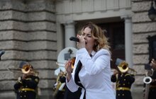 Фото 1: На площі перед Львівської оперою виступив військовий оркестр понтонно-мостового загону