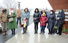 Фото 8: Родини Героїв Небесної Сотні прикрасили Меморіал пам’яті Героїв Небесної Сотні до новорічних та різдвяних свят