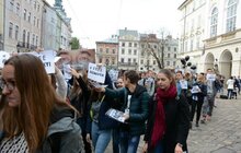 Фото 9: Сьогодні у Львові студенти різних вишів взяли участь в масштабній акції солідарності із бранцями Кремля «Хода солідарності. Волю заручникам Кремля!»